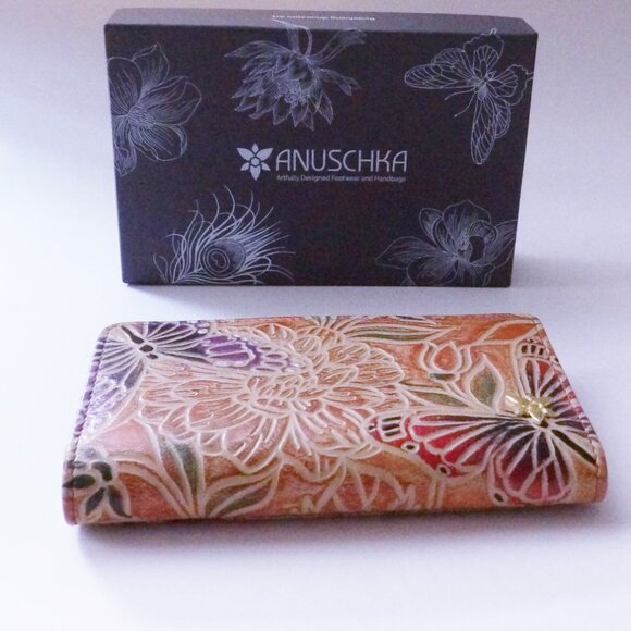 Anuschka Hand Tooled Leather Butterfly Designed Wallet with Box - Picture 9 of 9